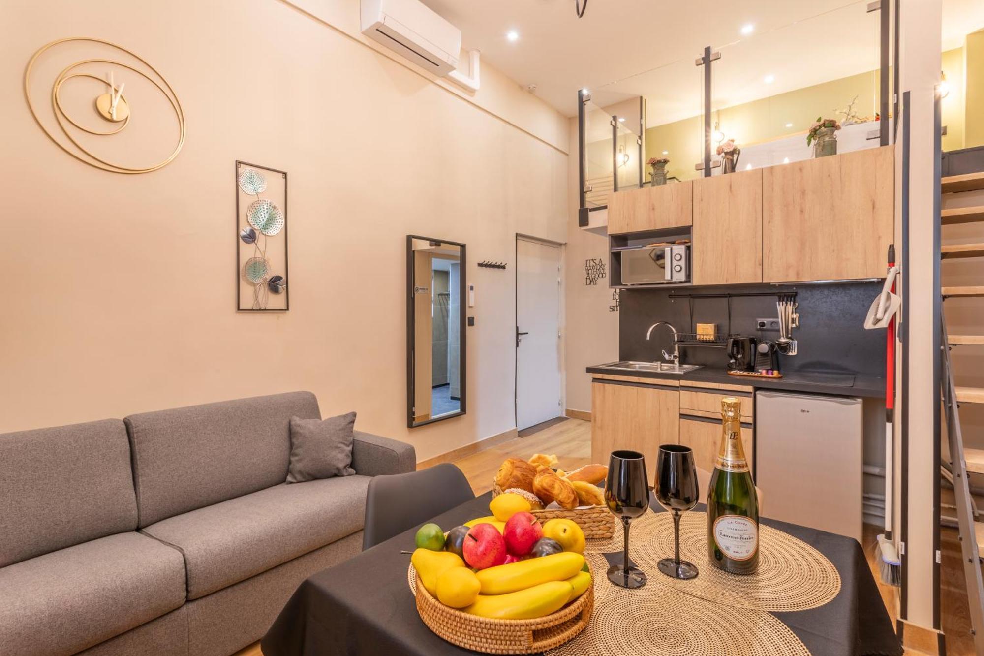 Adira Marseille Montgrand 2 Etoiles 아파트 외부 사진